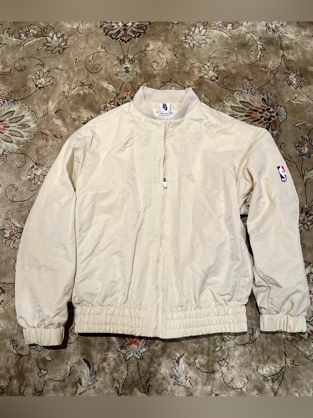 Nike Cream Full-Zip Windbreaker Jacket with NBA Sleeve Patch